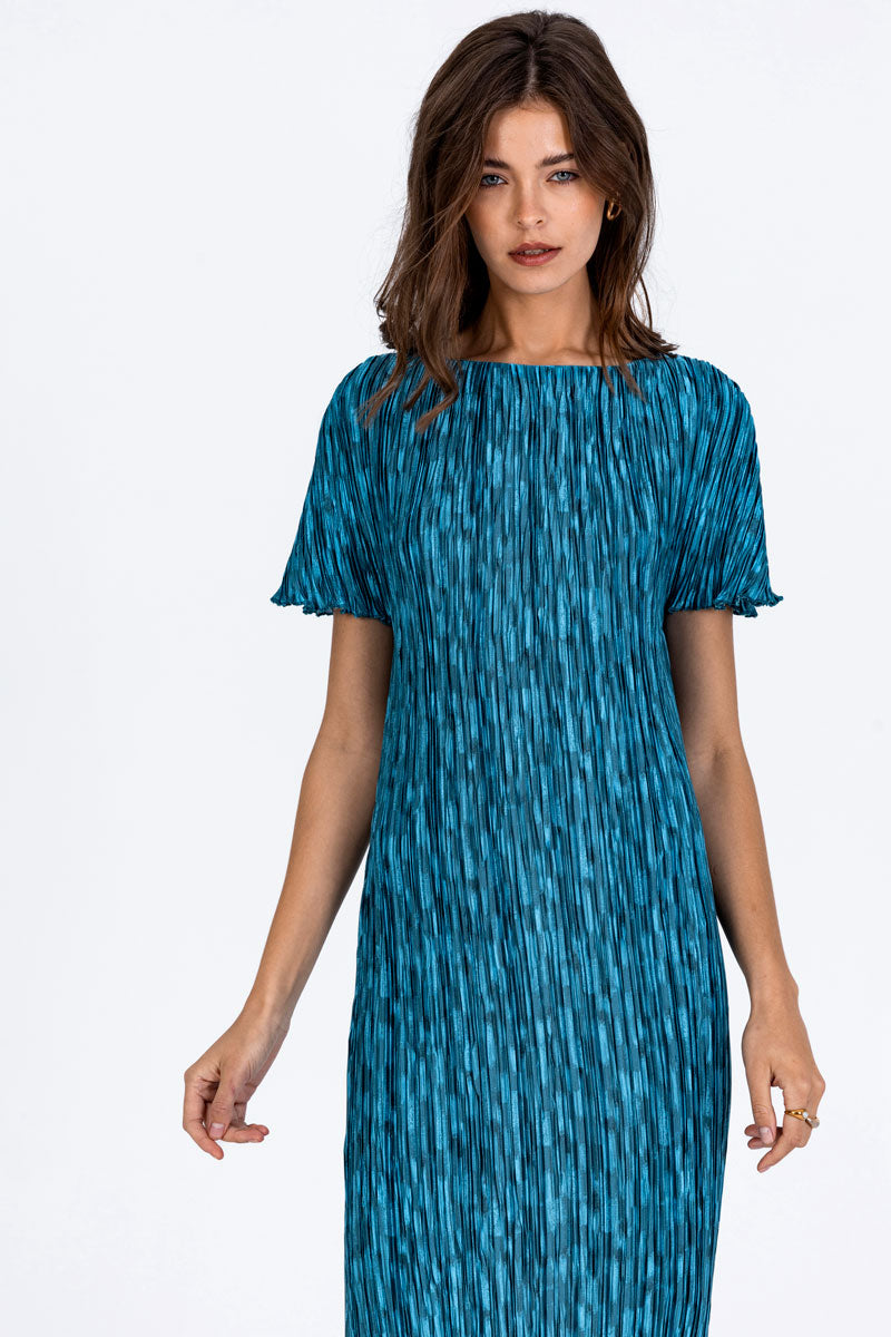 Sleeved Plissé Dress