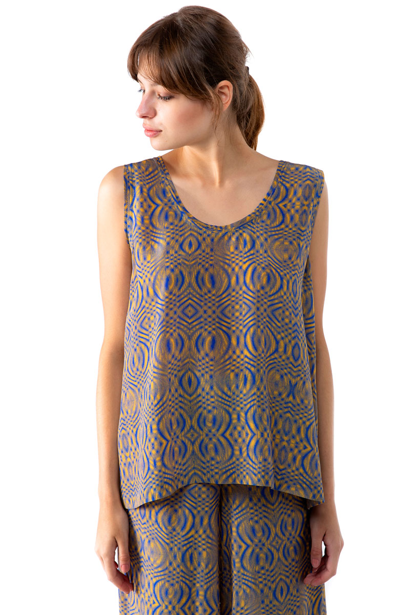 Loose Sleeveless Top