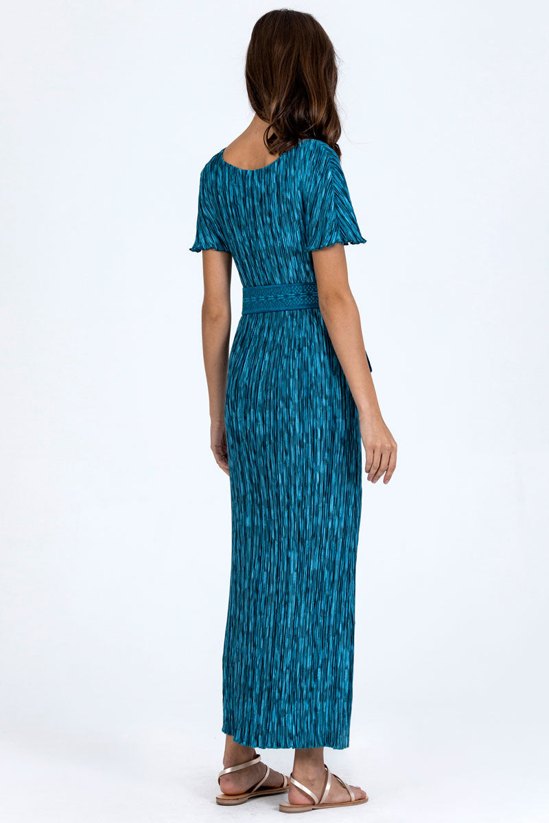 Sleeved Plissé Dress