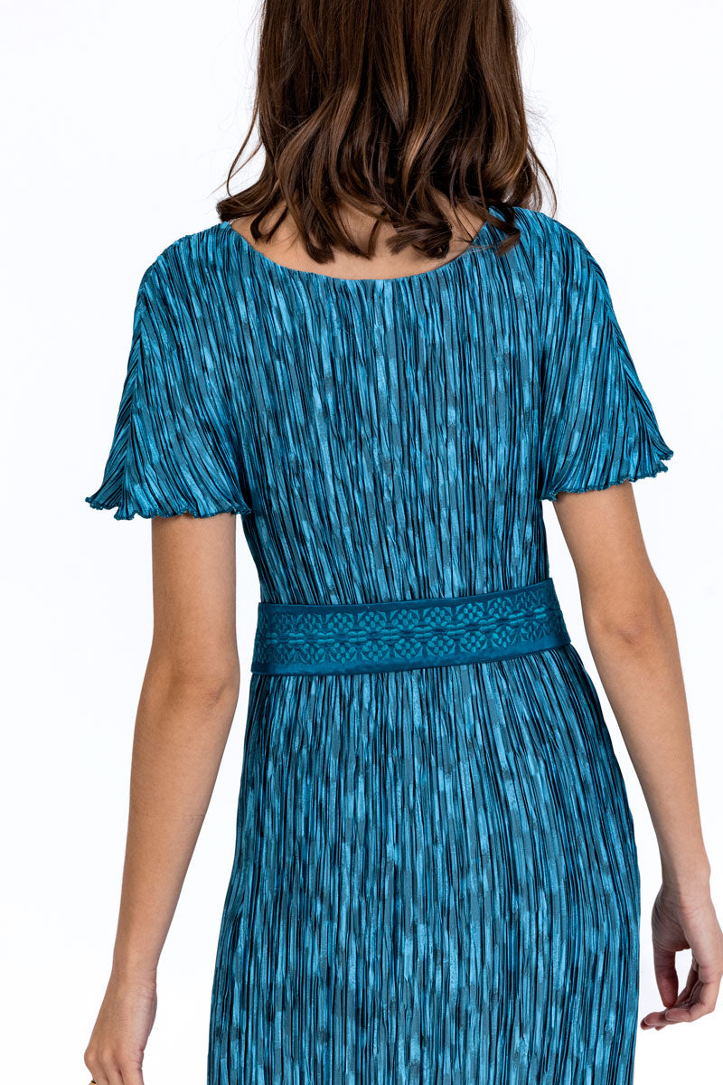 Sleeved Plissé Dress