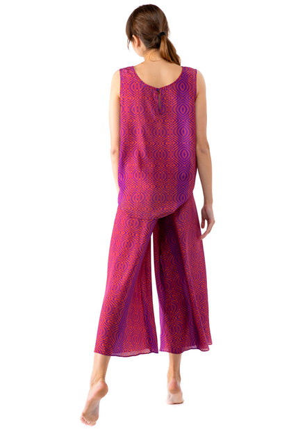 Loose Sleeveless Top