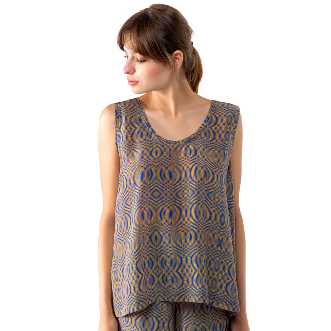 Loose Sleeveless Top