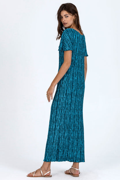 Sleeved Plissé Dress